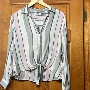Kensie White pink gray Green Button Down Blouse,Tie Front. Size S excellent con